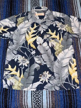 Tommy Bahama Floral Parrot Pattern Silk Hawaiian Shirt